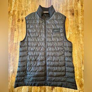 Greg Norman Black Quilted Vest With Pockets